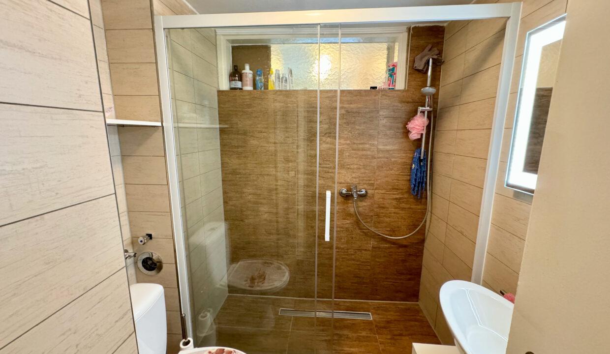 Badezimmer -saniert-