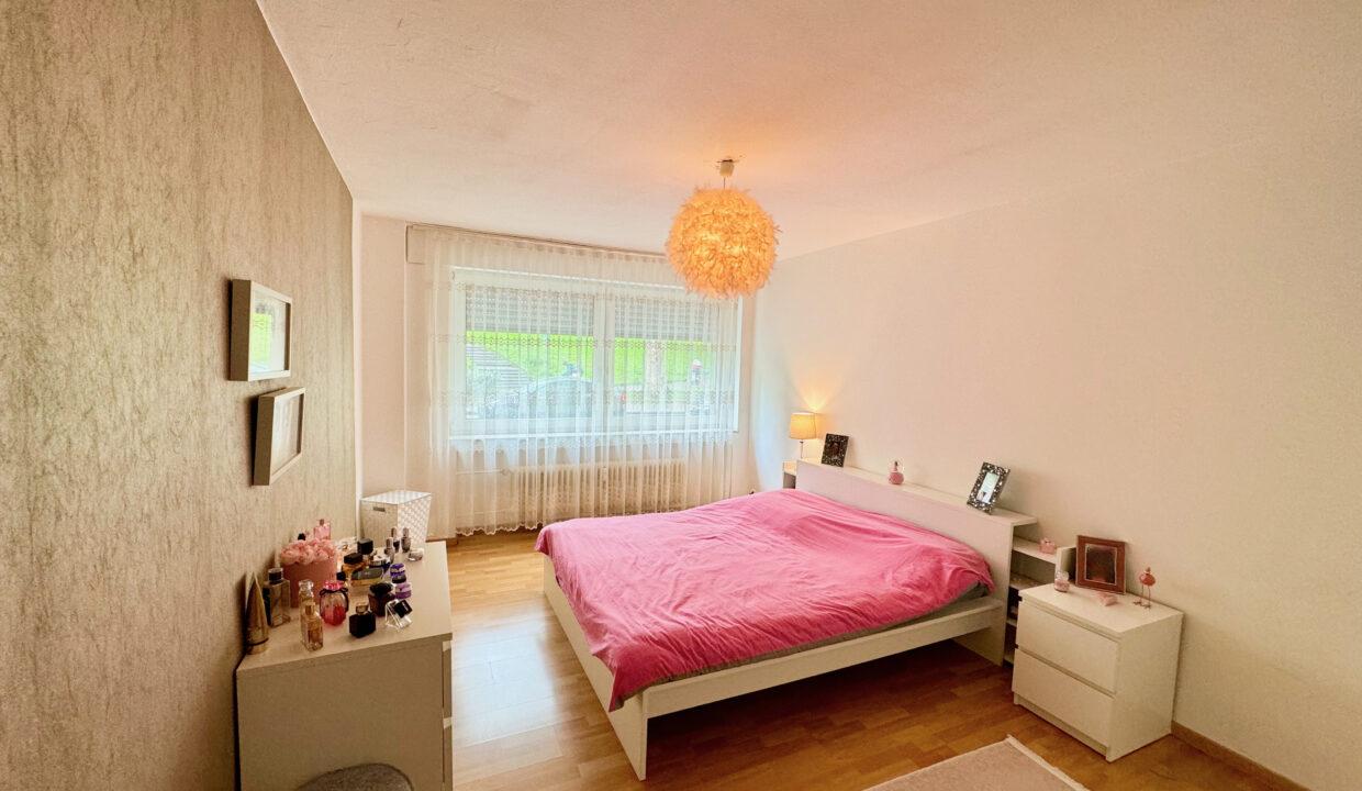 Schlafzimmer (6)