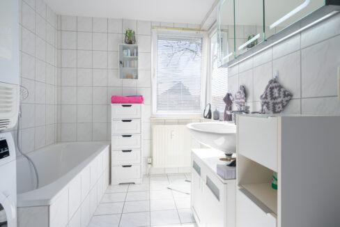 Bad mit Wanne Wohn.EG