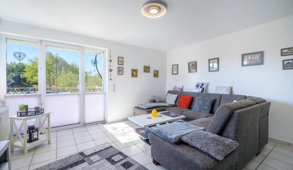 Wohn_ Esszimmer mit Zugang Terrasse Wohn.EG