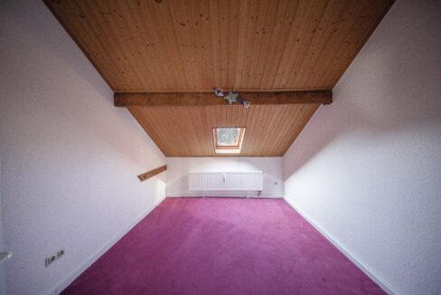 Schlafzimmer DG (1)