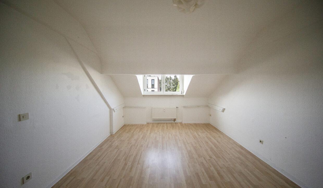 Schlafzimmer DG